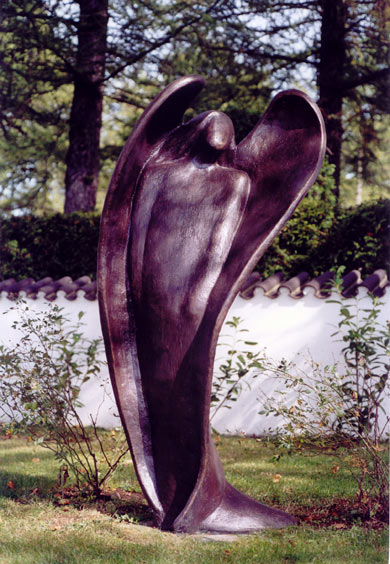 Engel an der Leonhardikirche in Siegertsbrunn